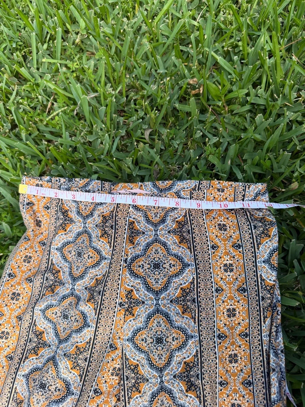 Amable Forbidden Pants Boho Medallion Print Bell Bottom Flare Pants Small - Picture 4 of 7